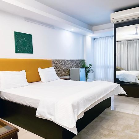 Bed and Breakfast Hauz Khas House Нью-Дели Экстерьер фото