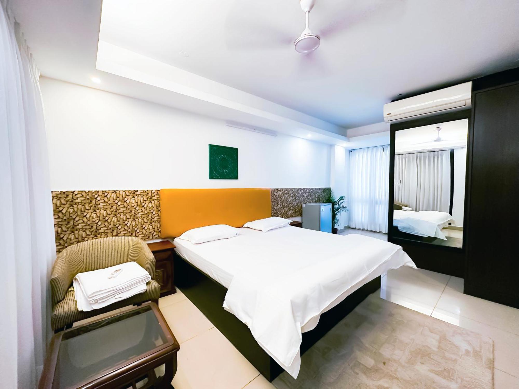 Bed and Breakfast Hauz Khas House Нью-Дели Экстерьер фото